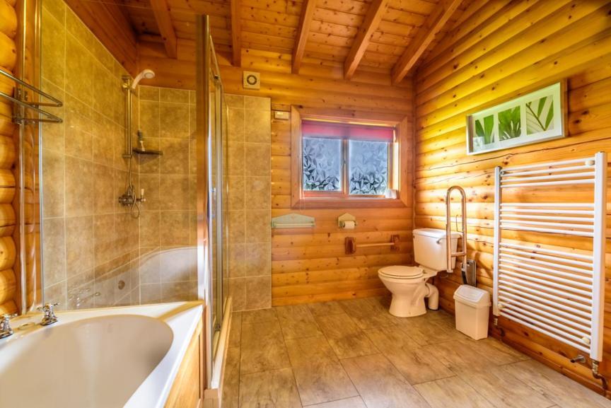 Pinecroft Lodges Ингълтън Екстериор снимка