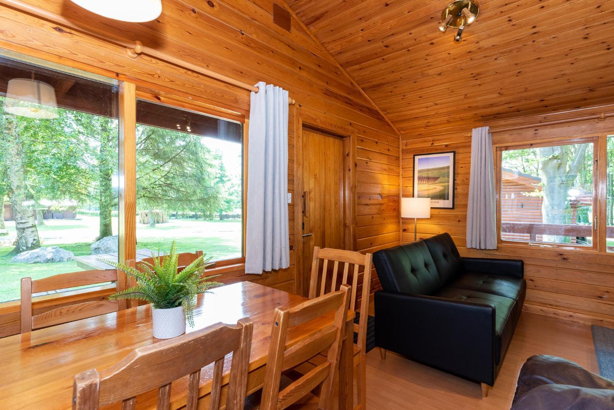 Pinecroft Lodges Ингълтън Екстериор снимка