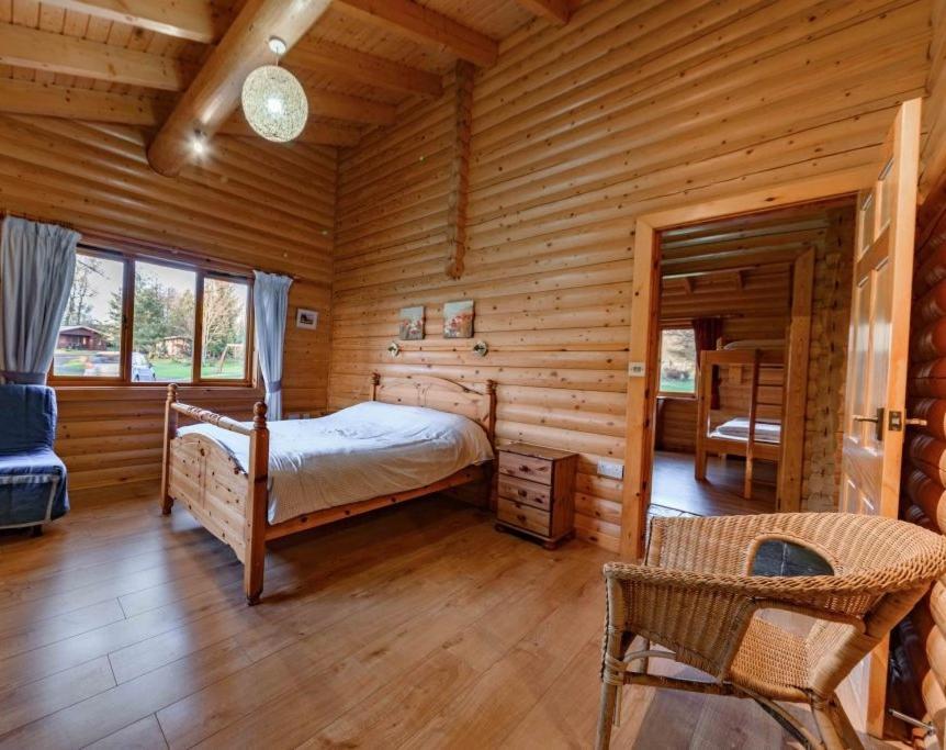 Pinecroft Lodges Ингълтън Екстериор снимка