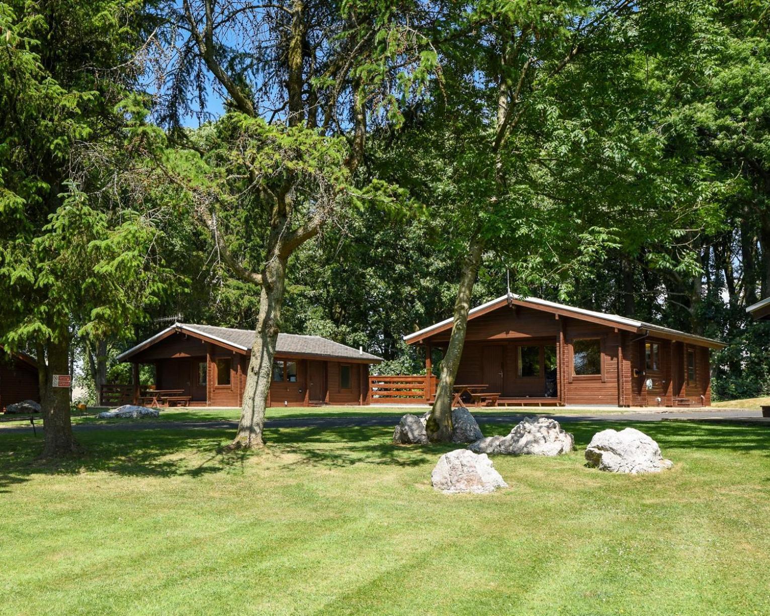 Pinecroft Lodges Ингълтън Екстериор снимка